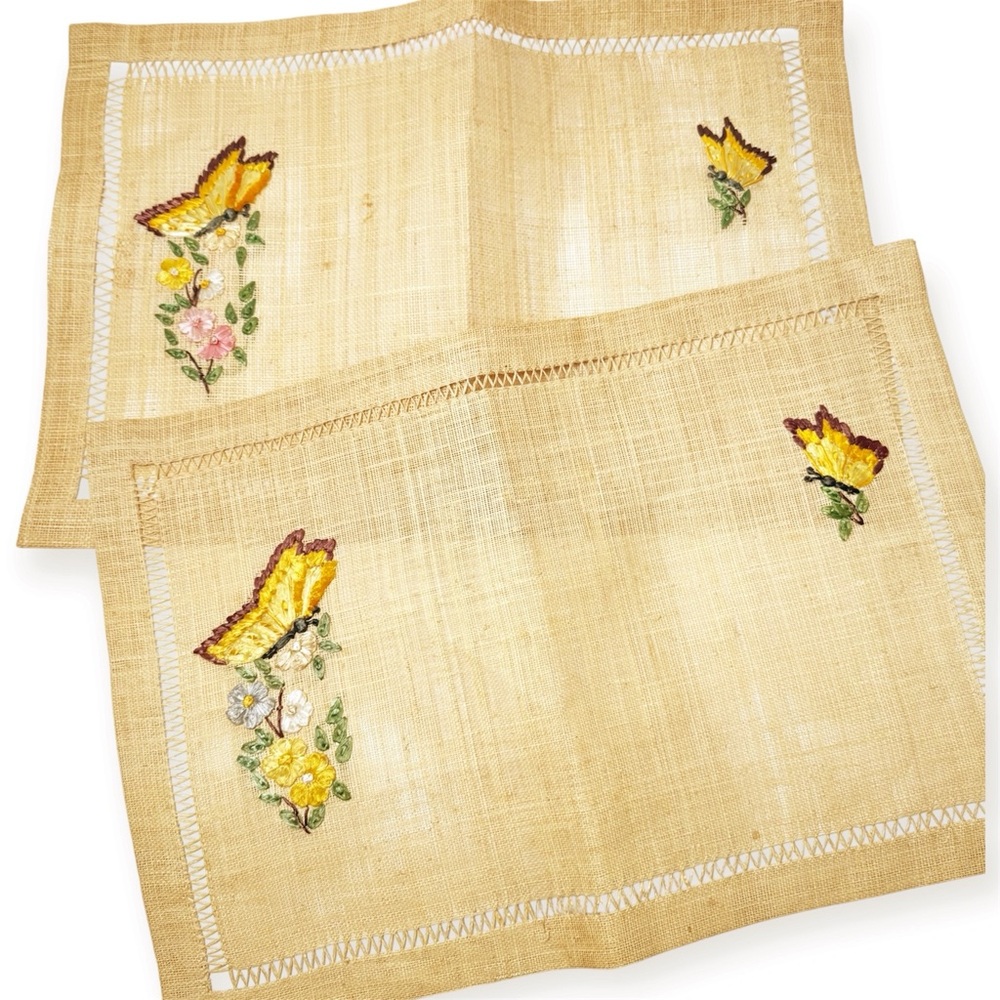 Vintage Woven Straw Embroidered Butterly Placemats